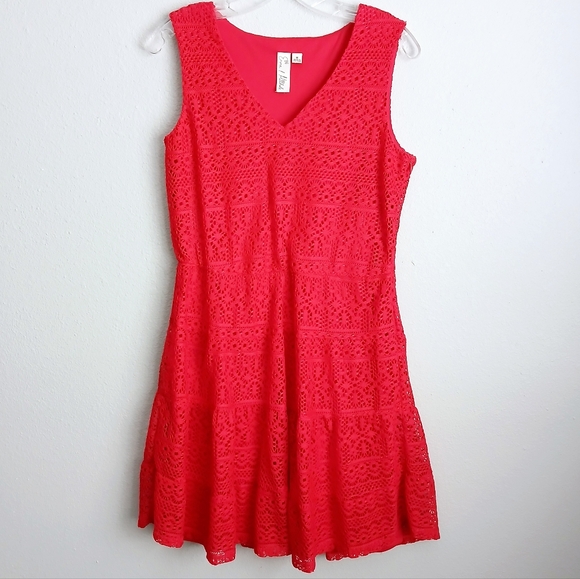 Emma & Michele Dress Women's Size Large  Red Eyelet Crochet VNeck Sleeveless - Picture 9 of 9